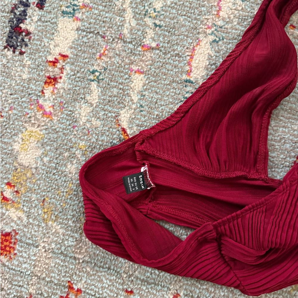 SHEIN Red Ribbed Crop Top - Picture 3 of 3